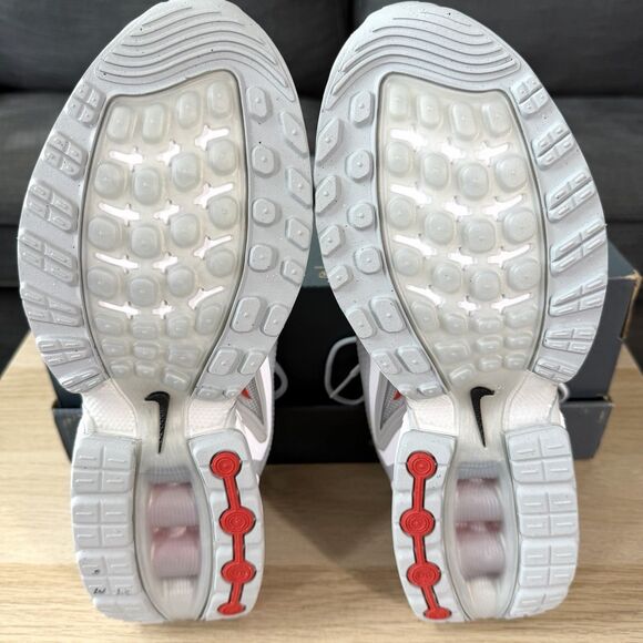 Nike Air Max Dn Pure Platinum Metallic Silver Athletic Shoes Men\'s Size 11.5